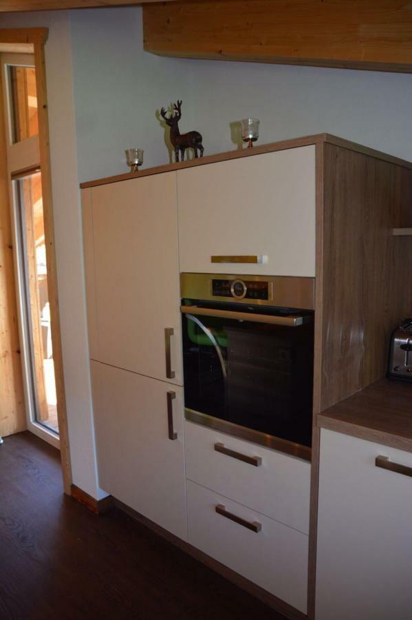 Chalet Christine Brixen im Thale Buitenkant foto