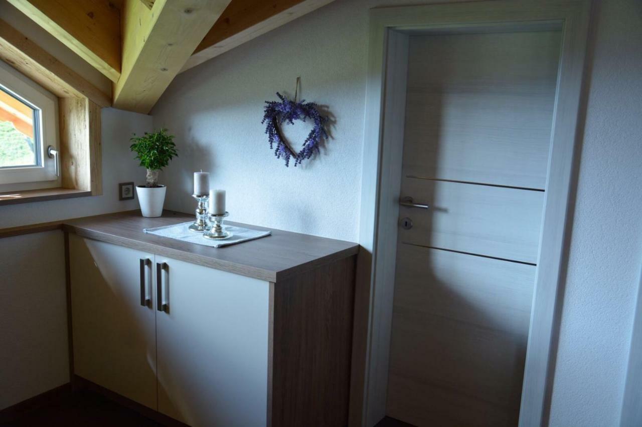 Chalet Christine Brixen im Thale Buitenkant foto