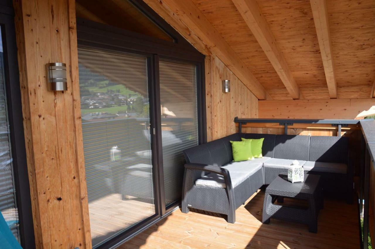 Chalet Christine Brixen im Thale Buitenkant foto