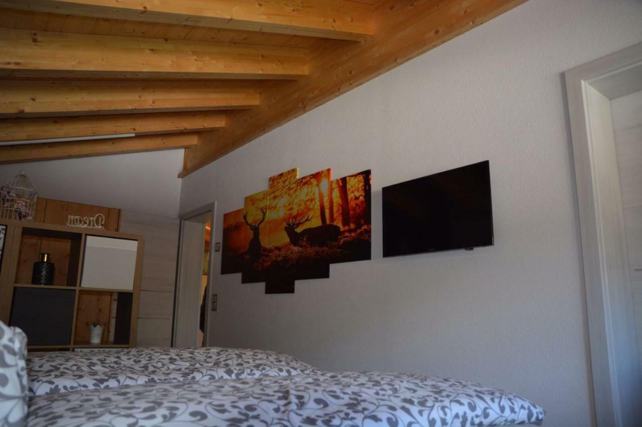 Chalet Christine Brixen im Thale Buitenkant foto