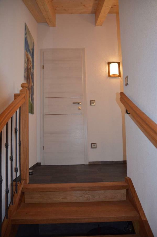 Chalet Christine Brixen im Thale Buitenkant foto